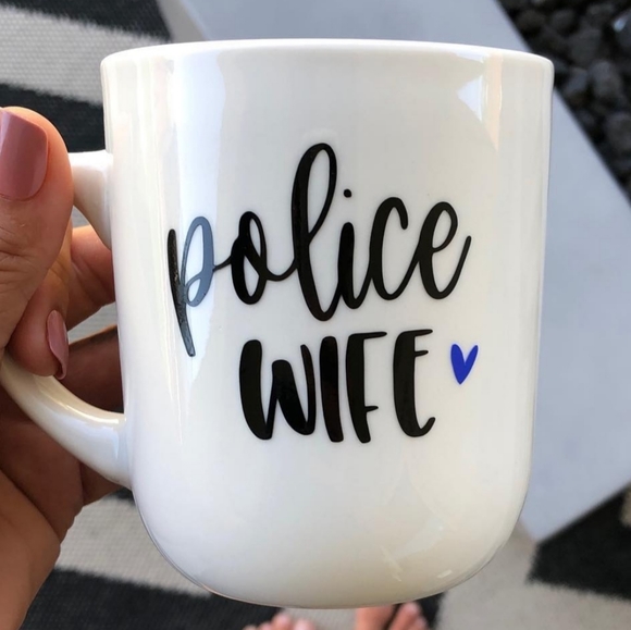 Costum cups